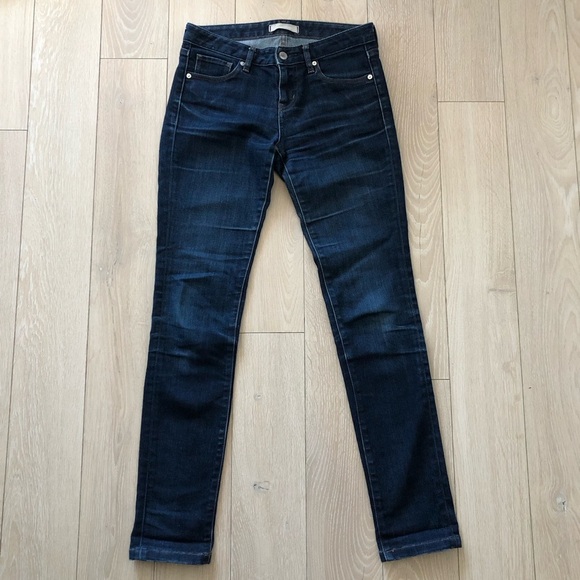 Uniqlo Low Rise Dark Wash Skinny Jeans Size 24 - Picture 2 of 10